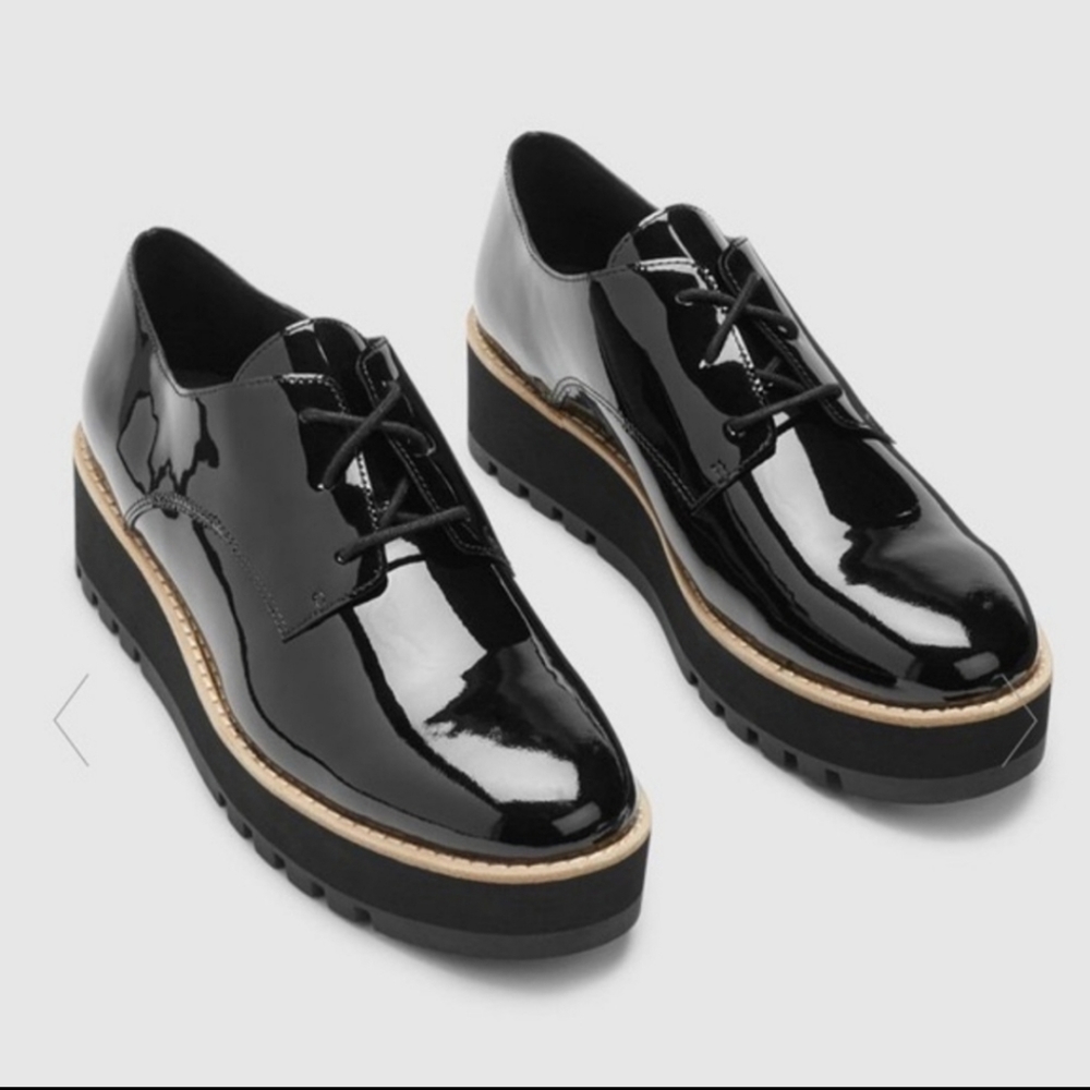 Eileen Fisher Eddy platform Oxford. Patent leather